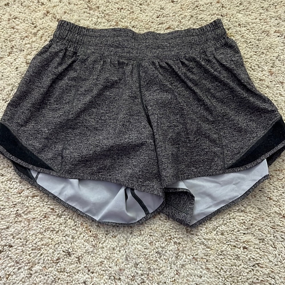 lululemon hotty hot shorts